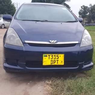 A picture of Toyota wish