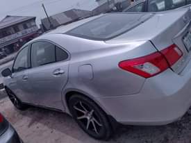 A picture of Lexus Es350