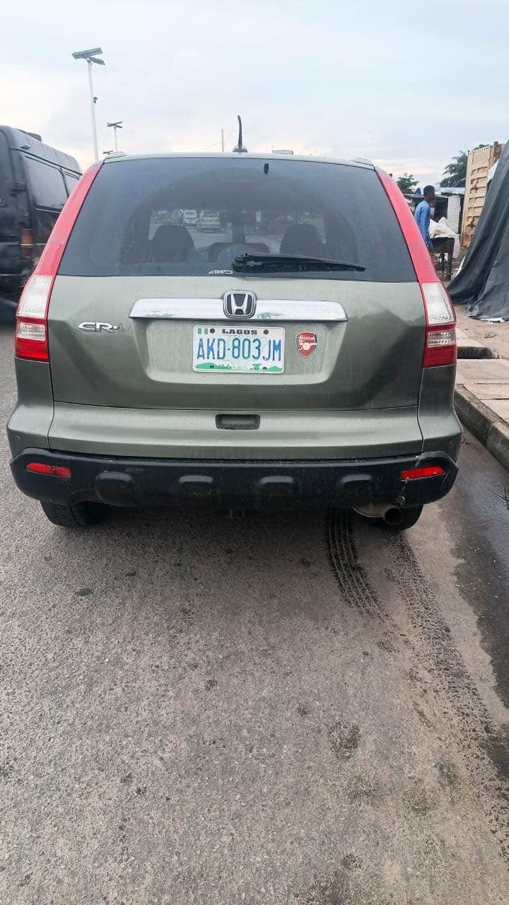 A picture of Register Honda CRV 2008