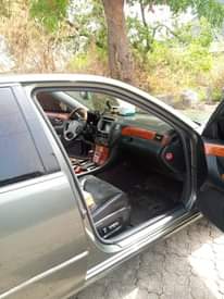 A picture of Lexus ls 430 2005 model Clean and very sharp Factory