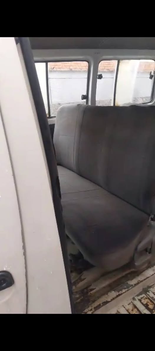A picture of Hiace old humma