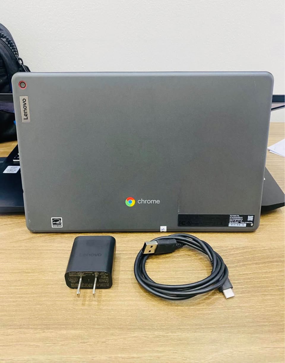 A picture of Lenovo chrome book tablets Dxb used WiFi supported only