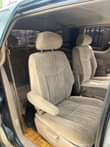 A picture of 2002 Toyota Sienna model