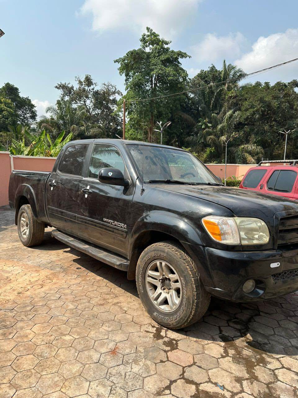 A picture of Toyota Tundra Fire Force 2006 V8 Toks 15M