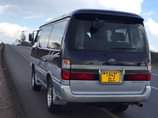 A picture of Hiace super custom