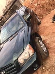 A picture of TOYOTA HIGHLANDER 4 PLUG EVERYTHING IN PERFECT CONDITION OWERRI IMO