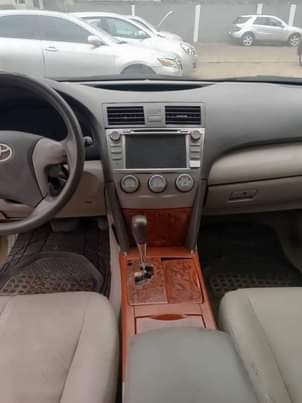 A picture of Reg Toyota Camry 2010 available now engineGearAC Price 3 2m