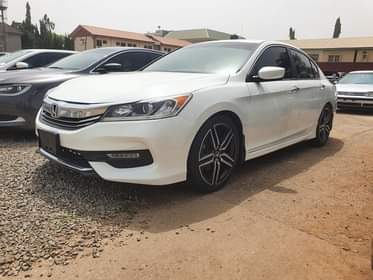 A picture of Direct Belgium Honda accord 2016 model 4plus everything working perfectly