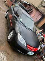 A picture of 2005 Honda civic