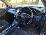 A picture of TOYOTA KLUGER V REG NO. DTP