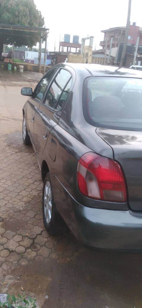 A picture of TOYOTA ECHO