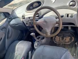 A picture of Vitz engine cc 990 Full Ac full documents Bei ml