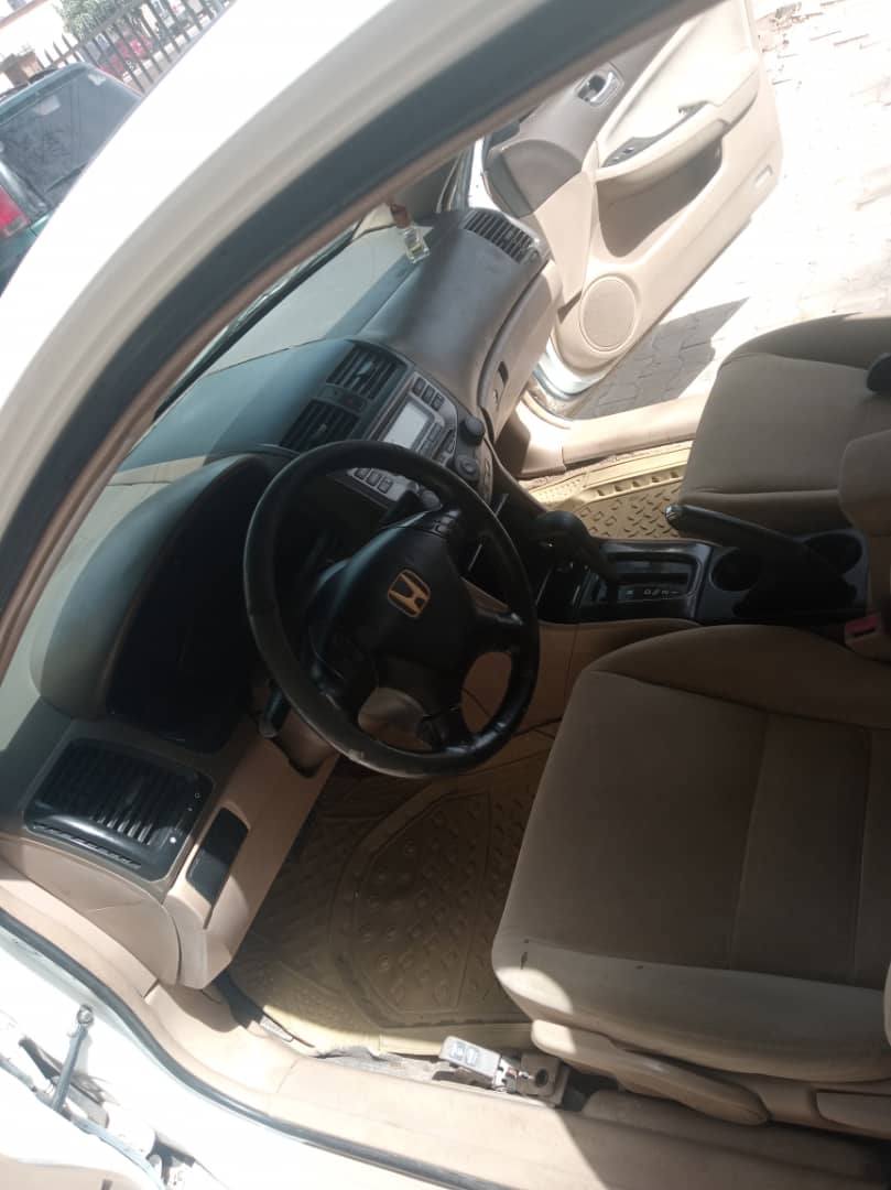A picture of STANDARD HONDA ACCORD