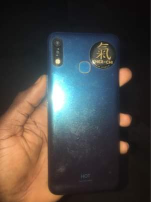 A picture of Inifinix hot8 lite