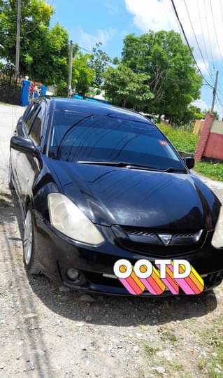 toyota caldina