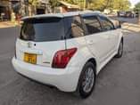 A picture of 2005 Toyota IST