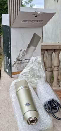 A picture of STUDIO CONDENSER MICROPHONE