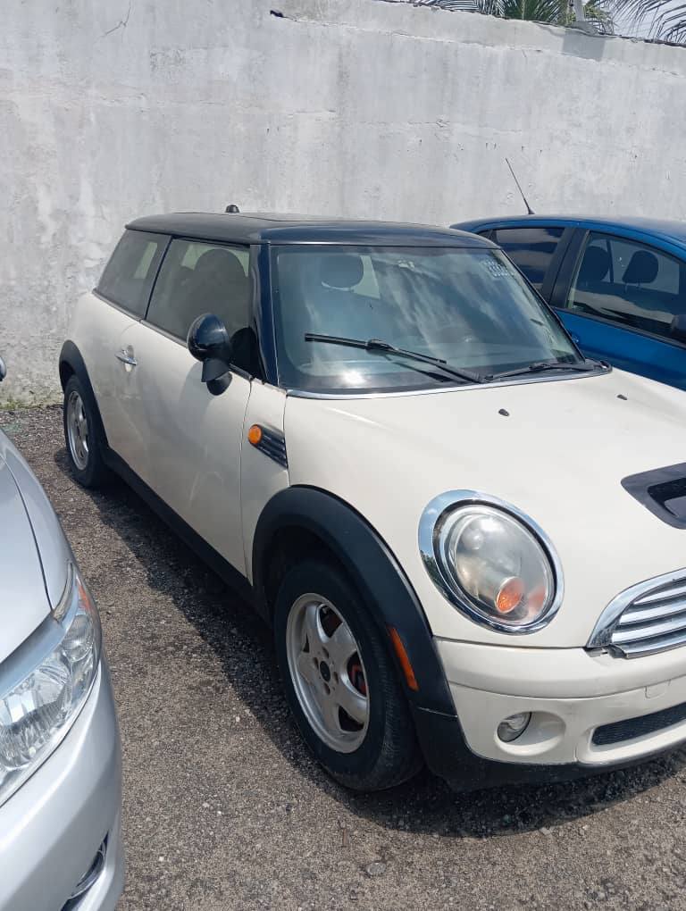 A picture of Foreign used mini Cooper Awka Anambra State 6.5m 07032243977