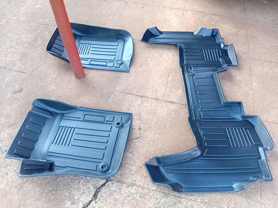 A picture of 3d car mats