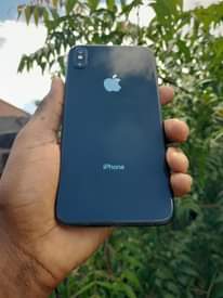 A picture of Mzungu wa roho maphone