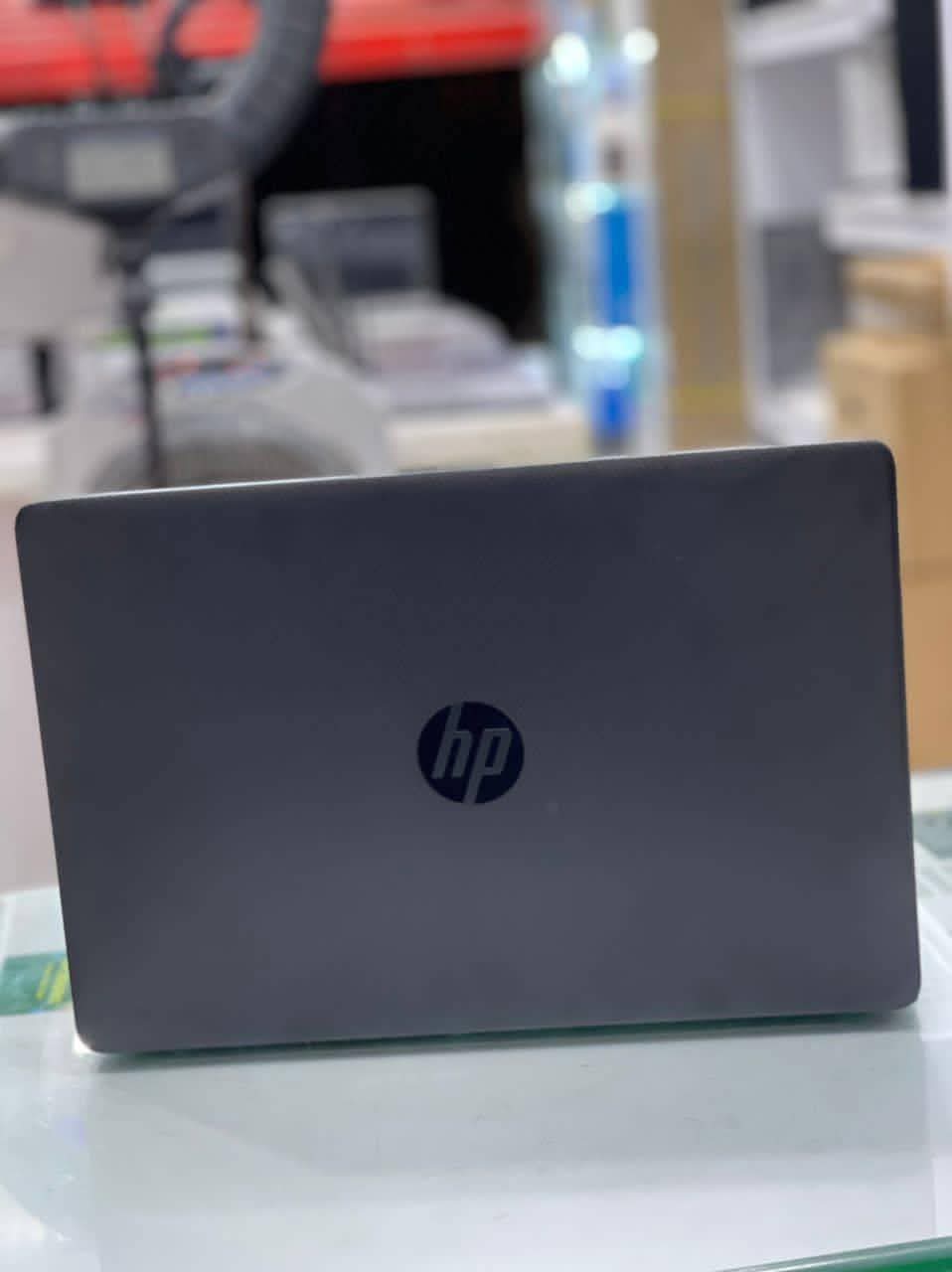 A picture of HP 6th Gen i5 with 8gb RAM and 256gb SSD