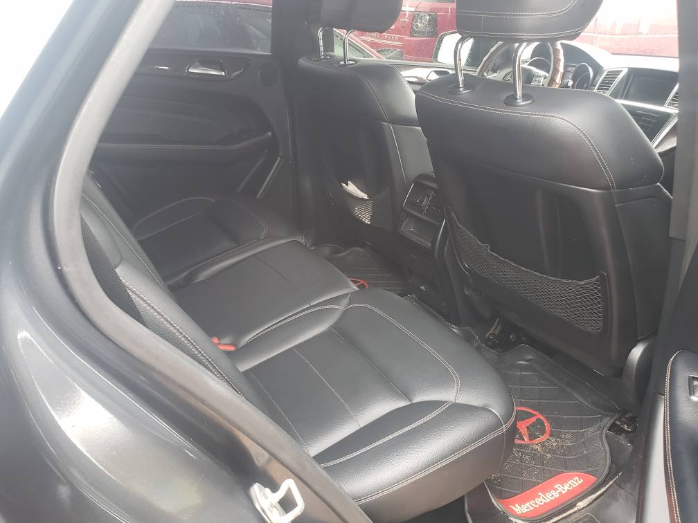 A picture of Mercedes benz ML350 Fomatic