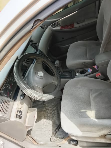 A picture of 2007 TOYOTA COROLLA xl