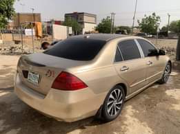 A picture of Distress sales Honda Accord Discussion continue 2007 model buy drive