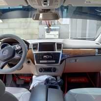 A picture of MERCEDES BENZ ML350