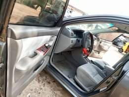 A picture of SWEET DEAL MOST GO TODAY TOYOTA COROLLA 2004 MODEL BUY