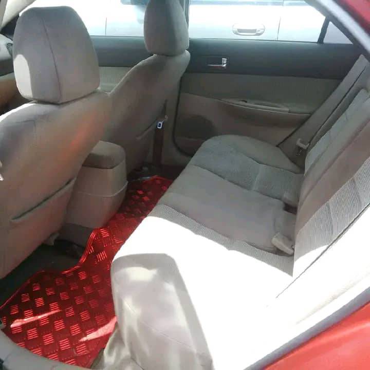 A picture of Toyota Matrix 2004 model. Available for