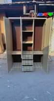 A picture of Standard wardrobe