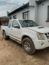 isuzu kb300