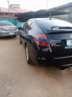 A picture of Distress alert 2010 Honda Crosstour 4wd available for inspection and