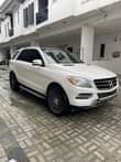 A picture of Few months Registered 015 ML350 fullest options Thumpstart reverse camera