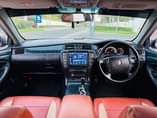 A picture of 2006 Toyota Crown athlete for sale