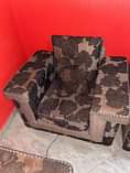 A picture of Sofa set
