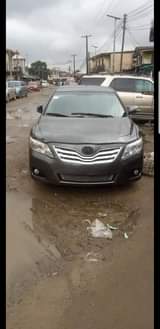 A picture of Camry 2010