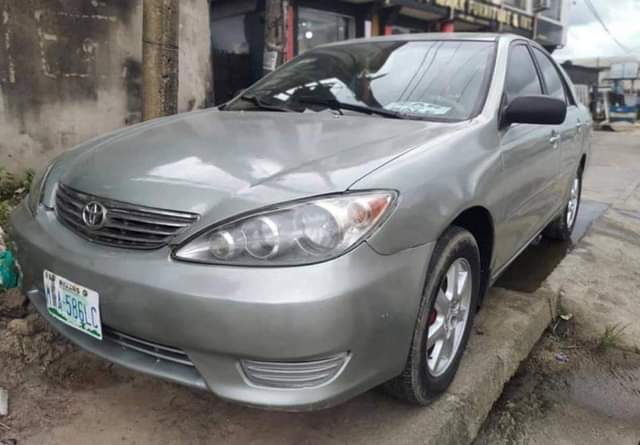 A picture of 2006 Toyota Camry 2006