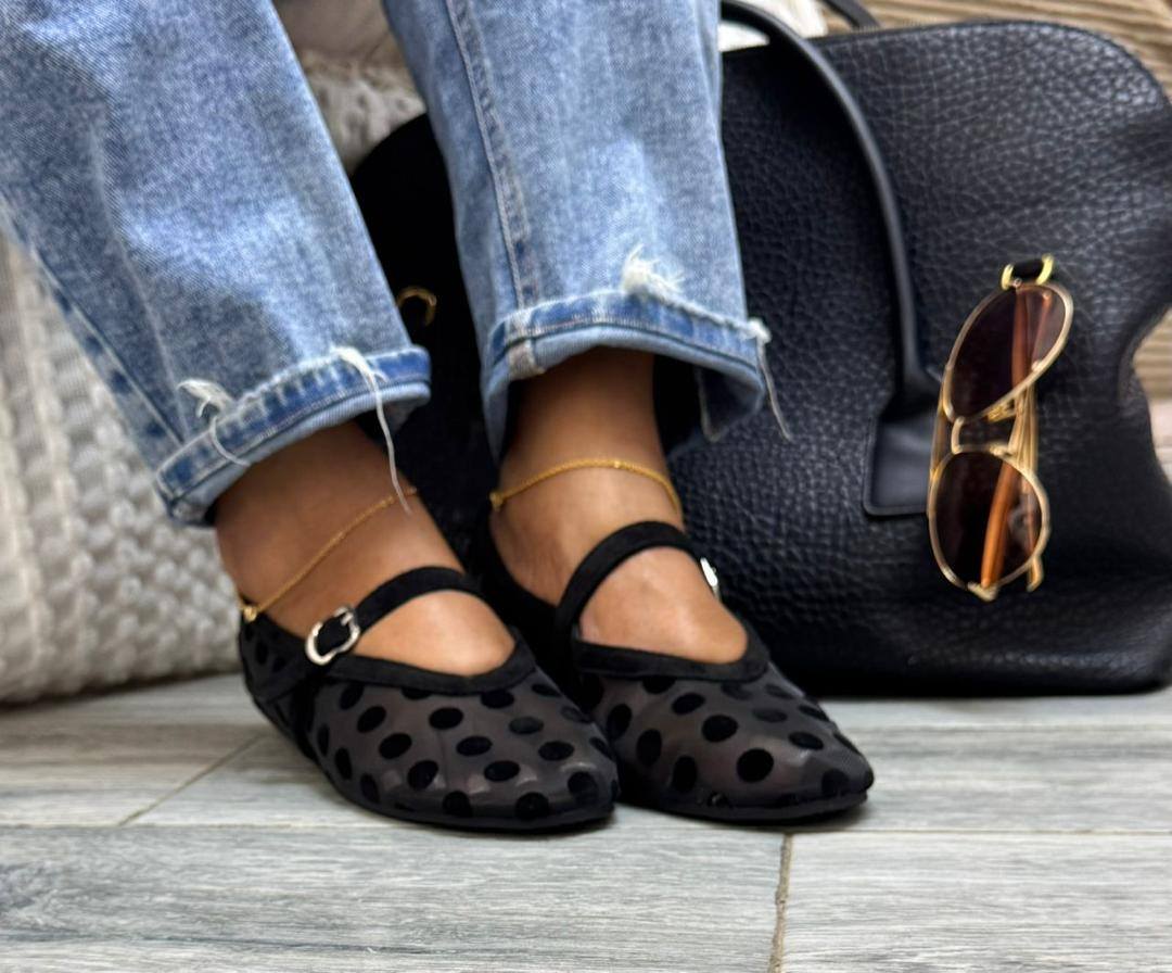 A picture of Polka Dots