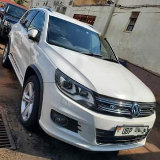 A picture of TIGUAN R LINE 2013 39M
