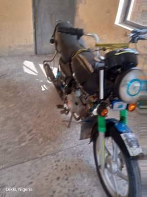 A picture of 2022 Tvs Motor cycle HLX PLUS