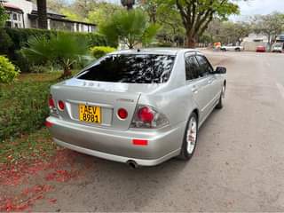 used toyota altezza