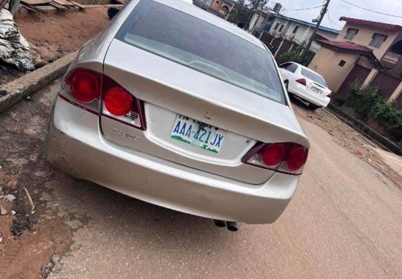 A picture of Honda civic 2007