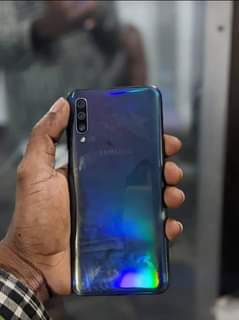 A picture of Samsung A50