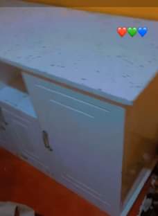 A picture of Kabati ya jikoni Ina uzwa 075590363