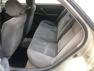 A picture of Neatly used 2002 Toyota pencil light