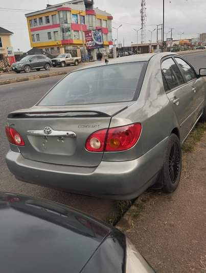 A picture of 04 Toyota Corolla Very good engine good gear selection and
