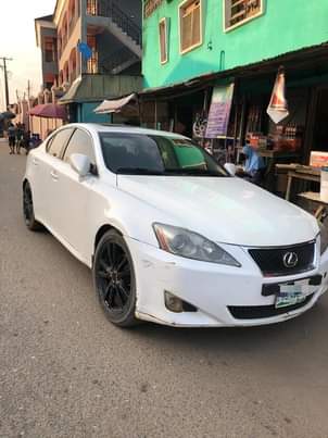A picture of LEXUS IS 2007 toks smell nd standard