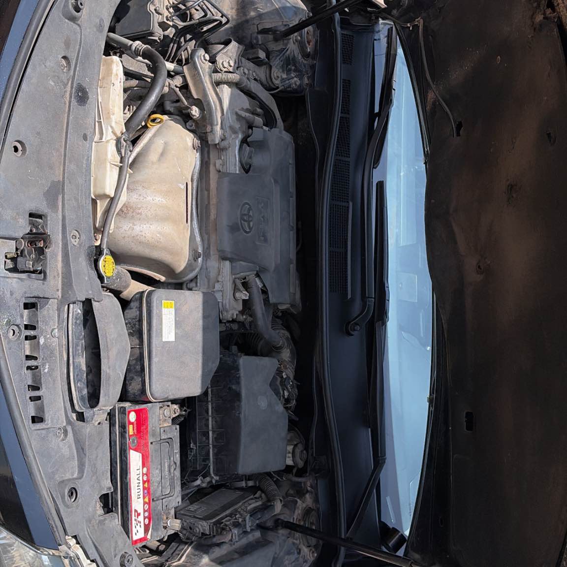 A picture of TOYOTA CAMRY SE 012